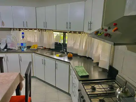 Casa en Venta en Perez, USD 155.000