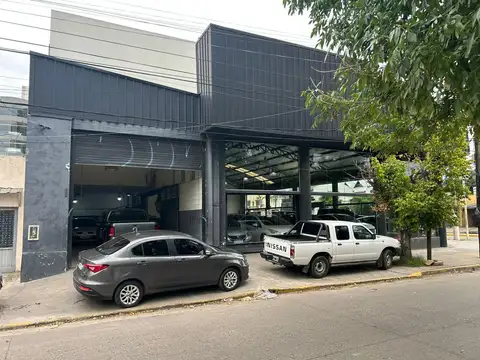 Local en Alquiler en Moreno, USD 5.000