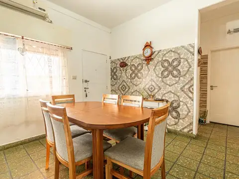 Depto Tipo Casa en Venta de 4 ambientes