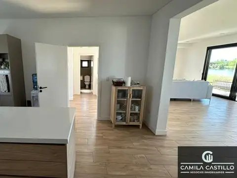 Casa en alquiler 5 ambientes en barrio cerrado El Cantón Norte