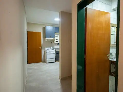 CASA QUINTA EN UBAJAY CON PARQUE A LA LAGUNA