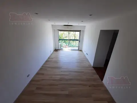 Venta - Departamento - 4 ambientes - Muy Luminoso - Al frente - Avenida Diaz Velez 4500