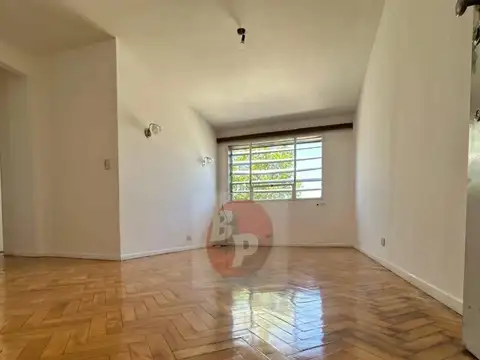 HERMOSO DEPTO DE 3 AMB. EN EXCELENTE ESTADO - OPORTUNIDAD 