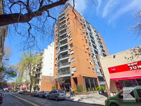 Juncal 4500, Piso 4