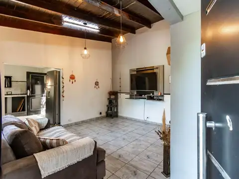 Leopoldo Lugones 1400