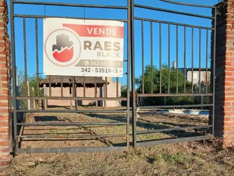 Terreno de 400 m² con quincho y pileta en Sauce Viejo