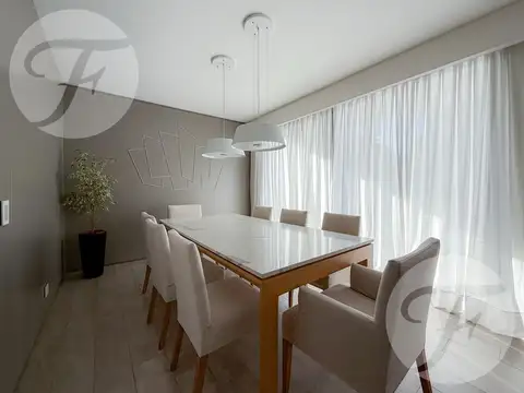 Departamento en Venta con 2 cocheras