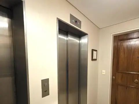 Departamento 5 ambientes con 6 baños