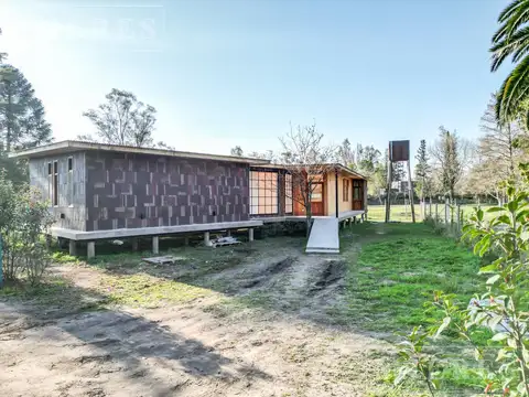 Casa en venta calle Escobar zona Las Chacras en Ing. Maschwitz