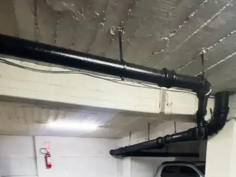 GARAJE EN ALQUILER PUNTA CARRETAS