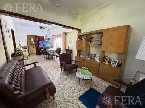 Casa en Venta con 1 cochera