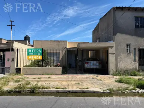Venta casa 3 ambientes con jardín en Sarandi