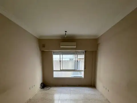 Departamento en Alquiler en Ramos Mejia Sur, $ 600.000