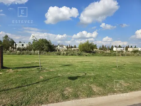 Lote interno en venta. Barrio Cerrado El Naudir, Escobar