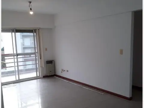 Departamento en Venta en Moron, USD 115.000