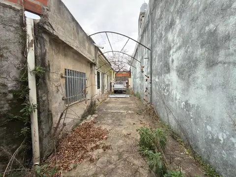 Castellanos  al 800