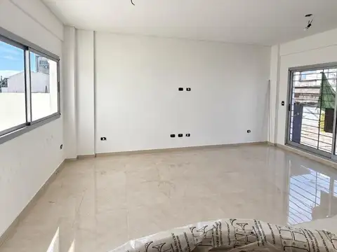 Depto Tipo Casa en Venta en Wilde, USD 169.000