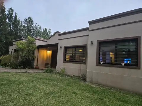 Venta Casa en Chacras de Uribelarrea