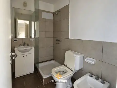 Departamento en Alquiler en Alto Alberdi, $ 530.000