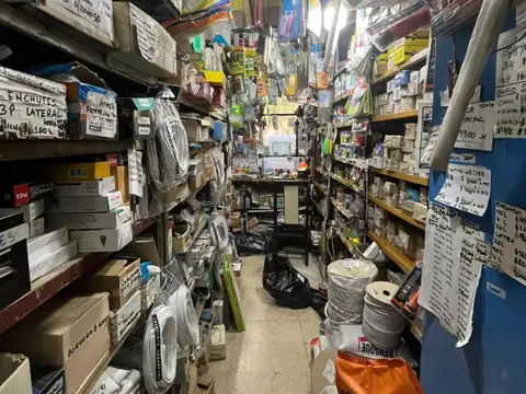 Local en Venta Via Púb.