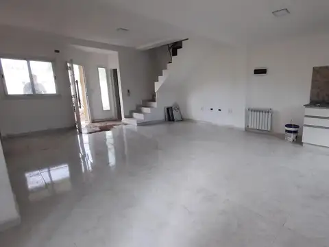 Depto Tipo Casa en Venta en Plottier, USD 110.700