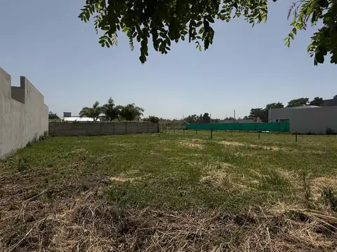 ¡Un terreno increíble te espera en la calle Luzuriaga entre Ajó y Barracas!