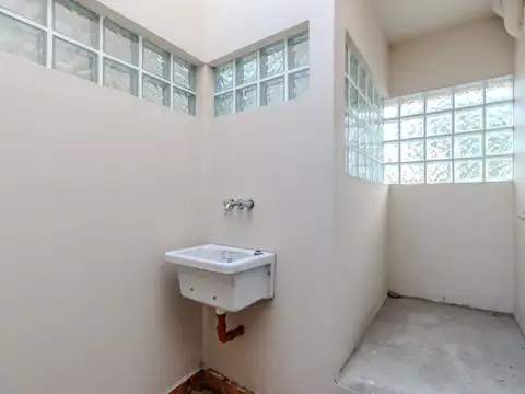 Depto Tipo Casa en Venta al Noroeste