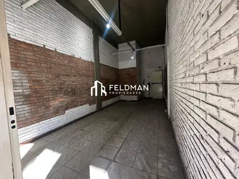 Local en Alquiler en Rafael Castillo, $ 800.000