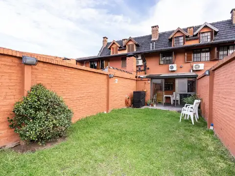 VENTA DUPLEX DEVOTO 5 AMB JARDÍN COCHERA PLAYROOM