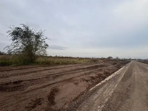 LOTE APTO DUPLEX 252 M2. B° DOCTA CENTRAL