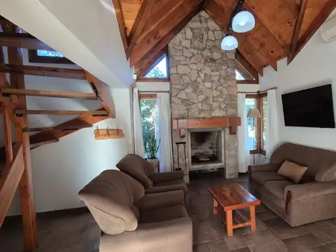 Depto Tipo Casa en Venta con 1 cocheras