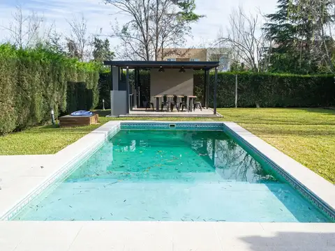 VENTA CASA BARRIO PRIVADO EZEIZA CON ESCRITURA