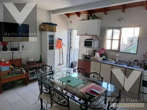 Echeverria  al 2400