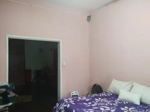 VENTA CASA 3 AMBIENTES CON PATIO