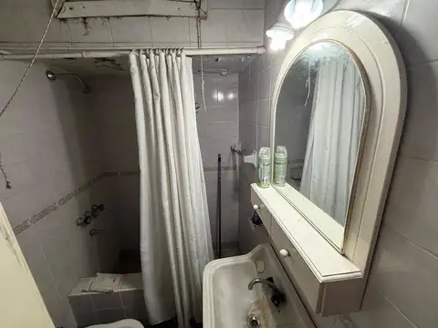 Depto Tipo Casa 2 ambientes con 1 baño