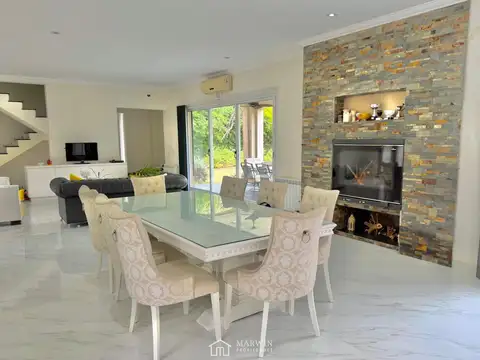 Casa en Venta de 5 dormitorios