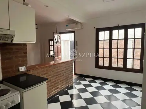 VENTA DUPLEX  4 AMBIENTES CON COCHERA  CONDOMINIO EN MERLO