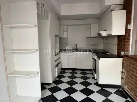 Depto Tipo Casa en Venta de 4 ambientes