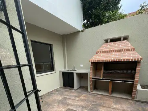 Depto Tipo Casa 3 ambientes con 1 baño