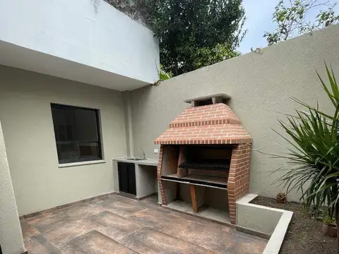 Depto Tipo Casa en Venta de 3 ambientes