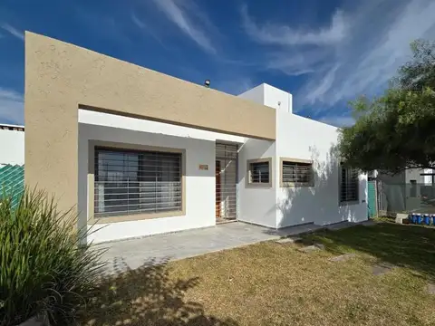 Casa en Venta en Unquillo, Colón