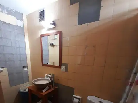 Grecia e/ Chiappe y Virrey Loreto