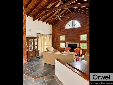 Casa en Alquiler de 3 dormitorios
