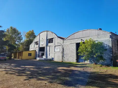 Galpon Industrial / Terreno en Benavidez