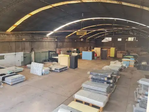 Galpon Industrial / Terreno en Benavidez