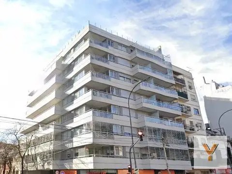 Bravard y Avenida Ángel Gallardo