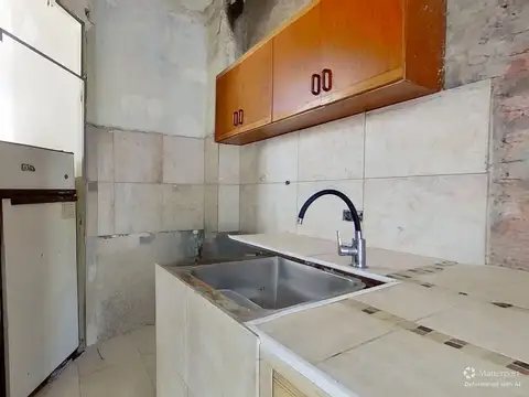 Aristóbulo Del Valle 300, Piso 2