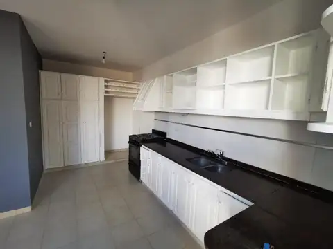 Casa en Venta en Ituzaingo, USD 98.000
