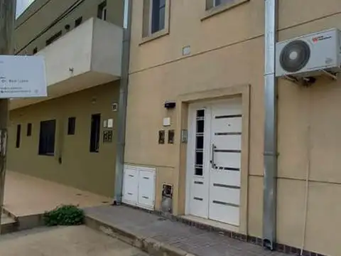 DEPARTAMENTO DOS AMBIENTES EN ALQUILER EN LUJAN, REYNA 170