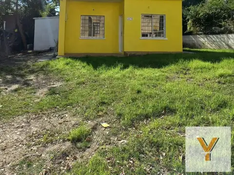Casa en venta - 2 Dormitorios 1 Baño - Uruguay